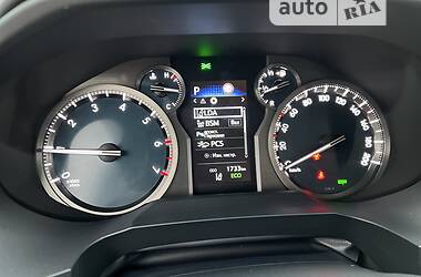 Внедорожник / Кроссовер Toyota Land Cruiser Prado 2021 в 