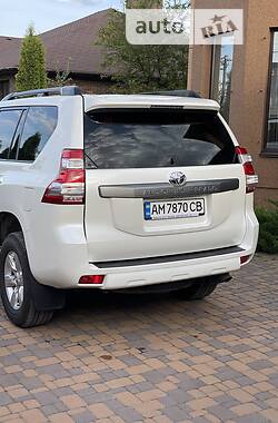 Внедорожник / Кроссовер Toyota Land Cruiser Prado 2014 в Житомире