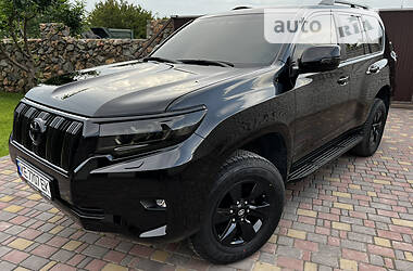 Внедорожник / Кроссовер Toyota Land Cruiser Prado 2020 в 