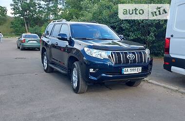 Внедорожник / Кроссовер Toyota Land Cruiser Prado 2018 в Киеве