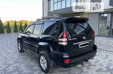 Позашляховик / Кросовер Toyota Land Cruiser Prado 2007 в Луцьку