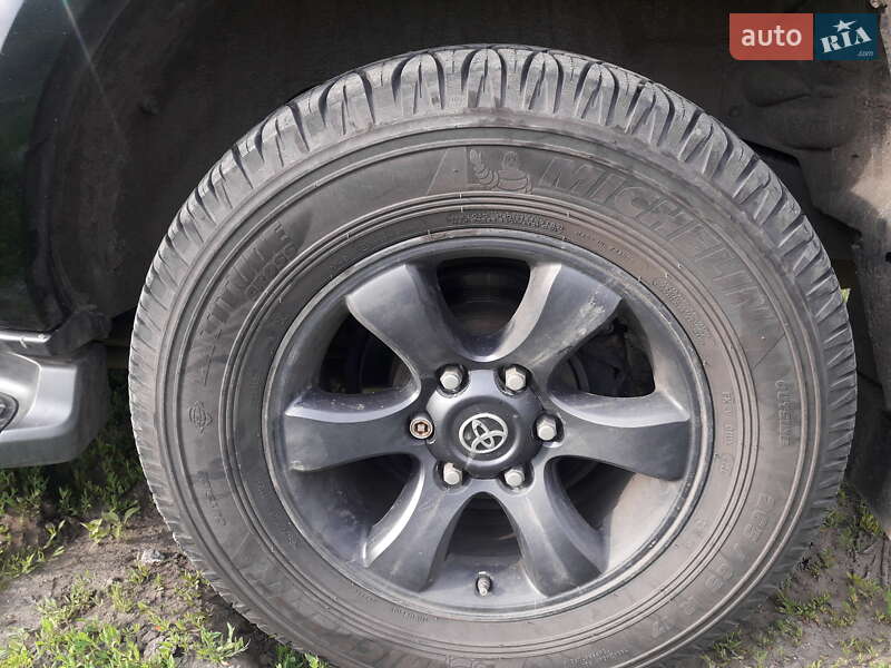 Внедорожник / Кроссовер Toyota Land Cruiser Prado 2006 в Харькове фото 17 Внедорожник / Кроссовер Toyota Land Cruiser Prado 2006 в Харькове