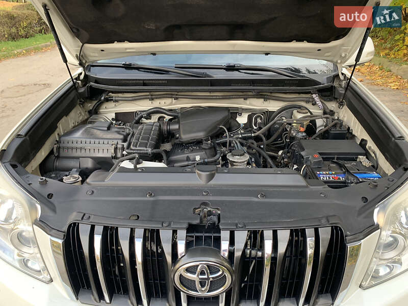 Внедорожник / Кроссовер Toyota Land Cruiser Prado 2013 в Тернополе фото 32 Внедорожник / Кроссовер Toyota Land Cruiser Prado 2013 в Тернополе