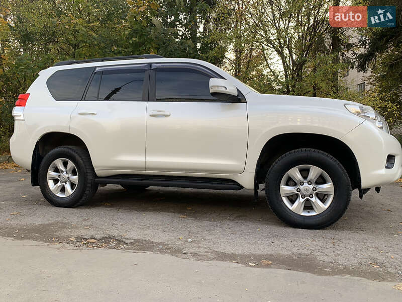 Внедорожник / Кроссовер Toyota Land Cruiser Prado 2013 в Тернополе фото 33 Внедорожник / Кроссовер Toyota Land Cruiser Prado 2013 в Тернополе