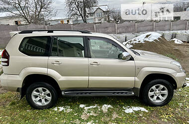 Внедорожник / Кроссовер Toyota Land Cruiser Prado 2007 в Черновцах