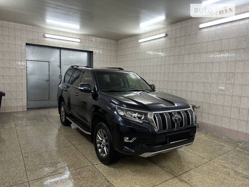 Позашляховик / Кросовер Toyota Land Cruiser Prado 2020 в Черкасах
