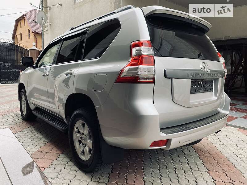 Внедорожник / Кроссовер Toyota Land Cruiser Prado 2014 в Тячеве