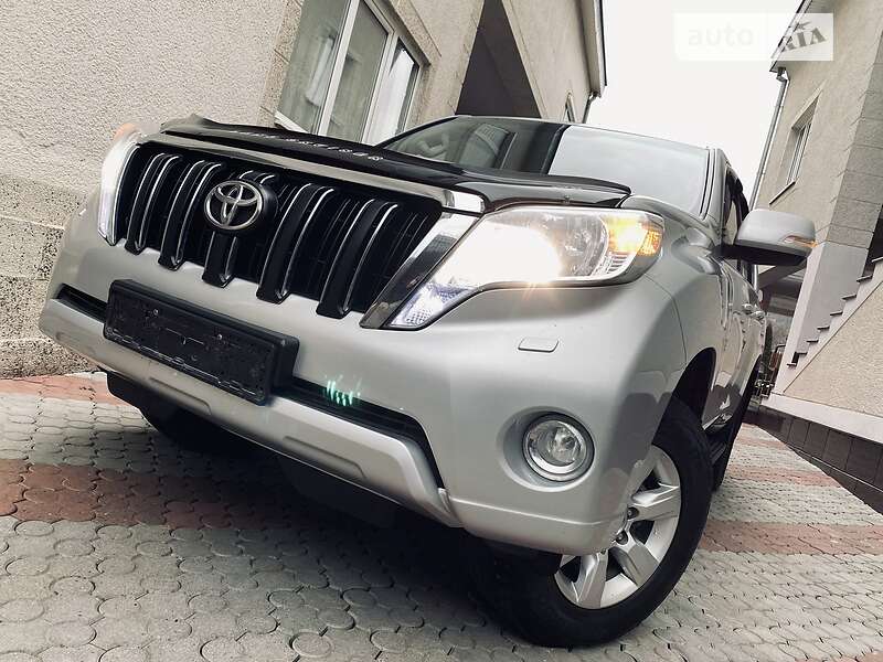 Внедорожник / Кроссовер Toyota Land Cruiser Prado 2014 в Тячеве