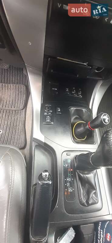 Внедорожник / Кроссовер Toyota Land Cruiser Prado 2008 в Львове фото 4 Внедорожник / Кроссовер Toyota Land Cruiser Prado 2008 в Львове