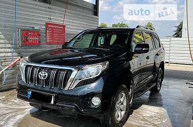 Позашляховик / Кросовер Toyota Land Cruiser Prado 2017 в Львові