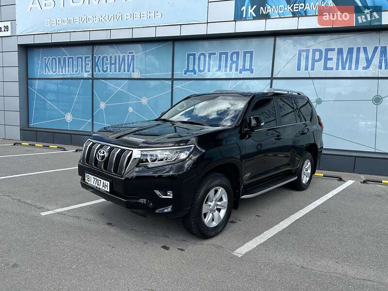 Toyota Land Cruiser Prado 2019