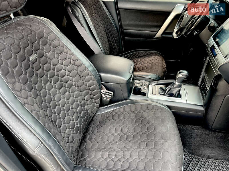 Позашляховик / Кросовер Toyota Land Cruiser Prado 2019 в Харкові фото 8 Позашляховик / Кросовер Toyota Land Cruiser Prado 2019 в Харкові