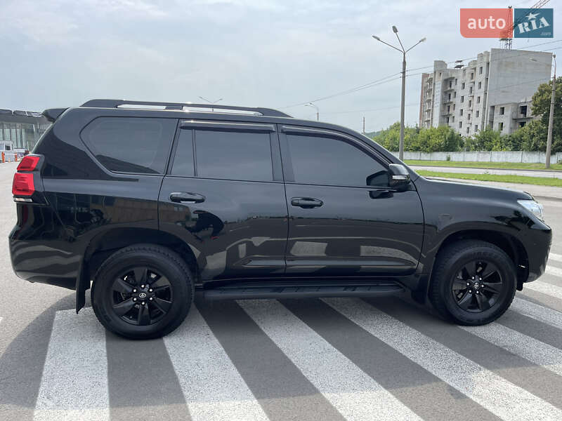Позашляховик / Кросовер Toyota Land Cruiser Prado 2019 в Харкові фото 4 Позашляховик / Кросовер Toyota Land Cruiser Prado 2019 в Харкові