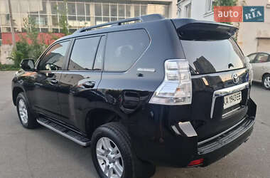 Внедорожник / Кроссовер Toyota Land Cruiser Prado 2012 в Киеве