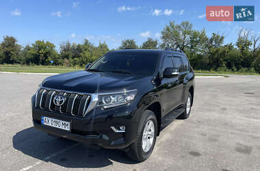 Внедорожник / Кроссовер Toyota Land Cruiser Prado 2019 в 