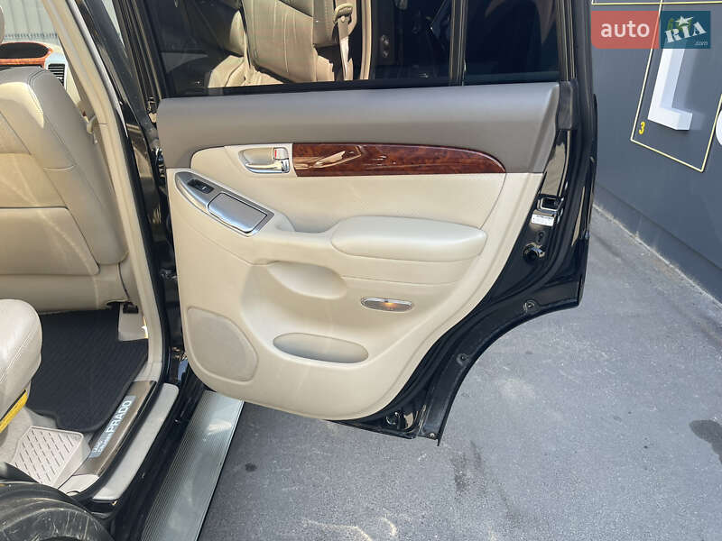 Позашляховик / Кросовер Toyota Land Cruiser Prado 2007 в Харкові