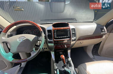 Позашляховик / Кросовер Toyota Land Cruiser Prado 2007 в 