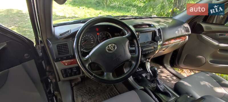 Позашляховик / Кросовер Toyota Land Cruiser Prado 2004 в Тернополі