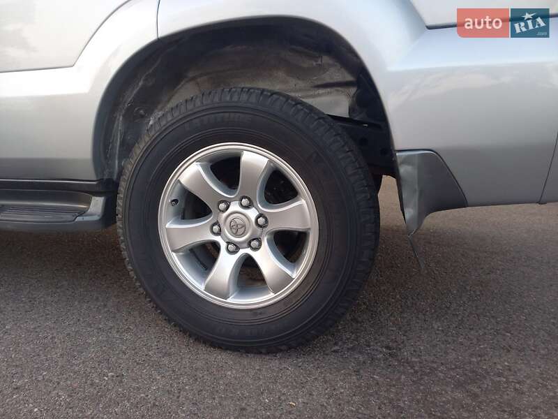 Внедорожник / Кроссовер Toyota Land Cruiser Prado 2006 в Черкассах