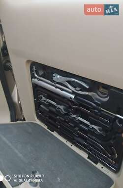Позашляховик / Кросовер Toyota Land Cruiser Prado 2006 в 