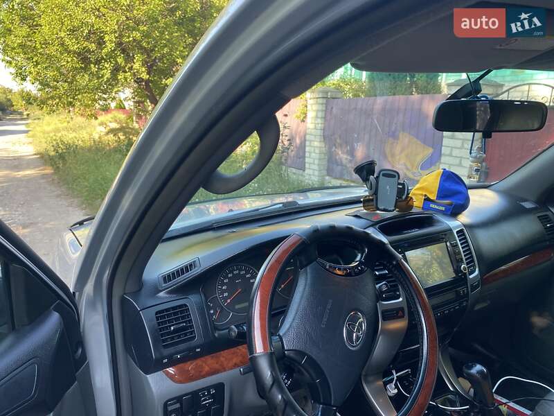 Внедорожник / Кроссовер Toyota Land Cruiser Prado 2008 в Киеве