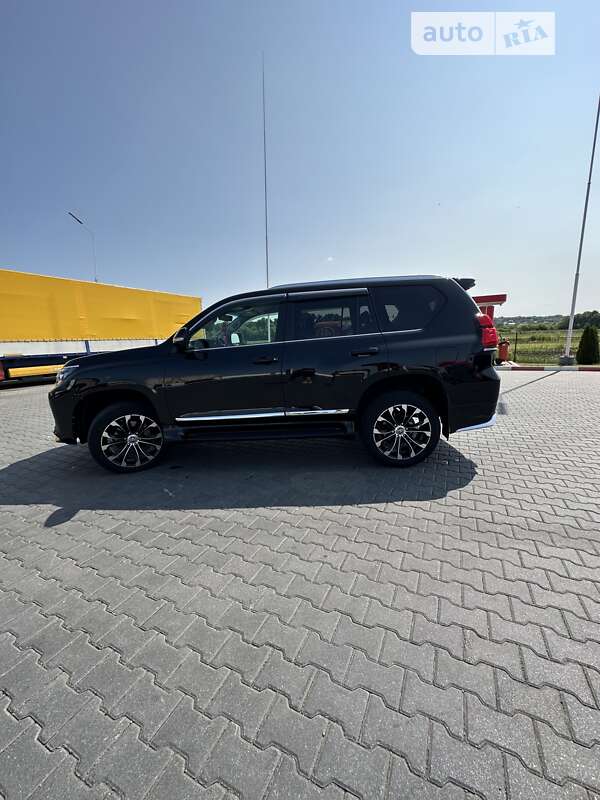 Внедорожник / Кроссовер Toyota Land Cruiser Prado 2020 в Черновцах