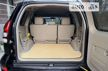 Внедорожник / Кроссовер Toyota Land Cruiser Prado 2006 в 