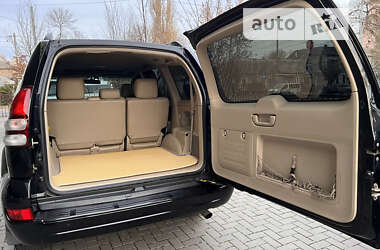 Внедорожник / Кроссовер Toyota Land Cruiser Prado 2006 в 