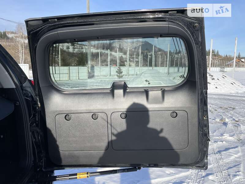 Позашляховик / Кросовер Toyota Land Cruiser Prado 2019 в Славському