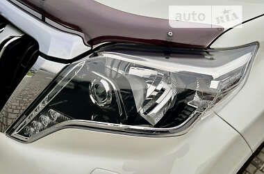 Внедорожник / Кроссовер Toyota Land Cruiser Prado 2013 в 