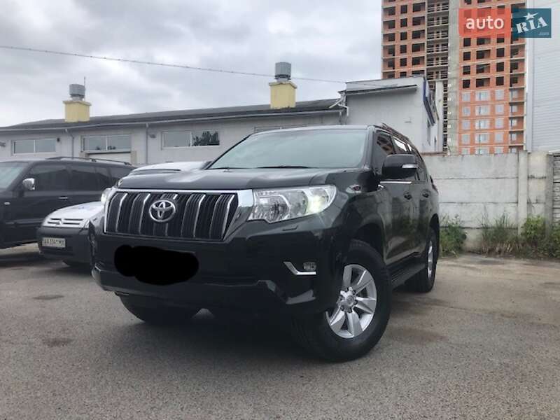 Toyota Land Cruiser Prado 2019