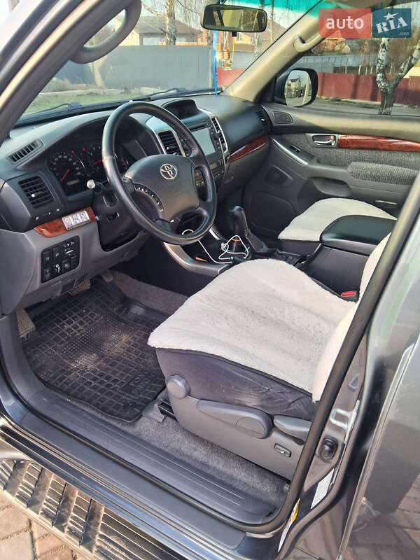 Внедорожник / Кроссовер Toyota Land Cruiser Prado 2008 в Киеве
