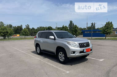 Позашляховик / Кросовер Toyota Land Cruiser Prado 2011 в Дніпрі