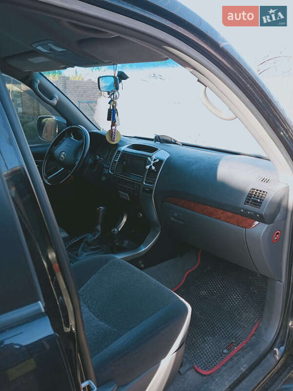 Внедорожник / Кроссовер Toyota Land Cruiser Prado 2007 в Киеве