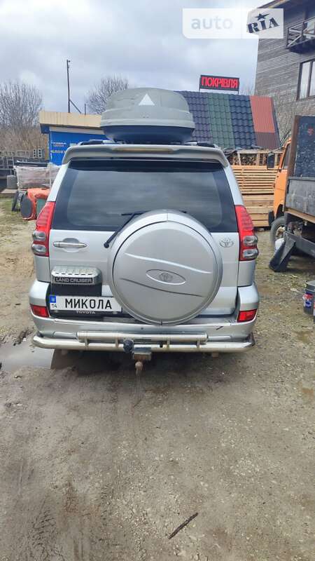 Позашляховик / Кросовер Toyota Land Cruiser Prado 2004 в Львові