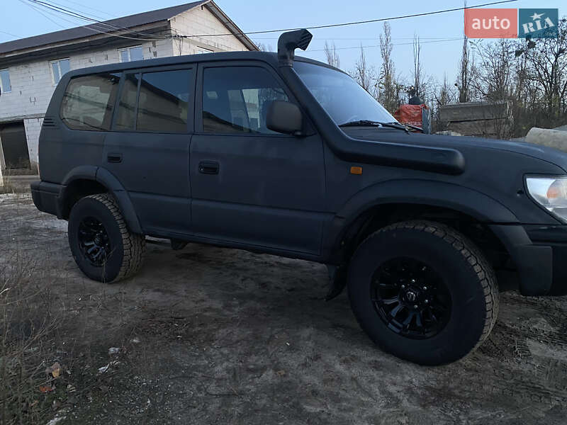 Позашляховик / Кросовер Toyota Land Cruiser Prado 1997 в Києві