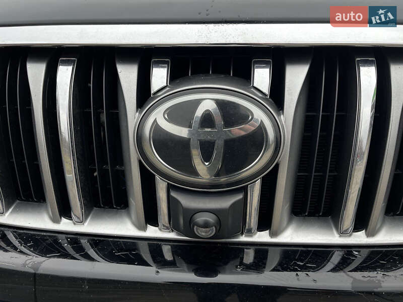 Внедорожник / Кроссовер Toyota Land Cruiser Prado 2012 в Житомире