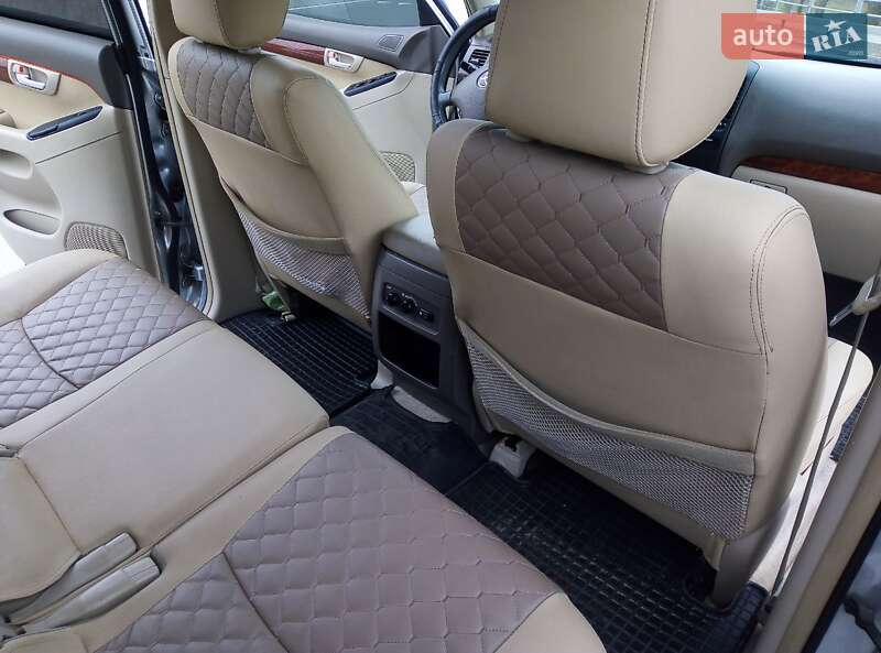 Позашляховик / Кросовер Toyota Land Cruiser Prado 2005 в Чернігові