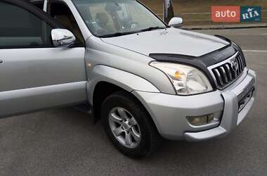 Внедорожник / Кроссовер Toyota Land Cruiser Prado 2005 в Чернигове