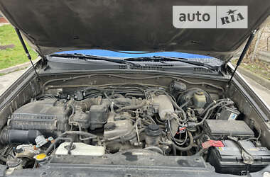 Внедорожник / Кроссовер Toyota Land Cruiser Prado 2004 в 
