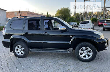 Позашляховик / Кросовер Toyota Land Cruiser Prado 2006 в Чернівцях