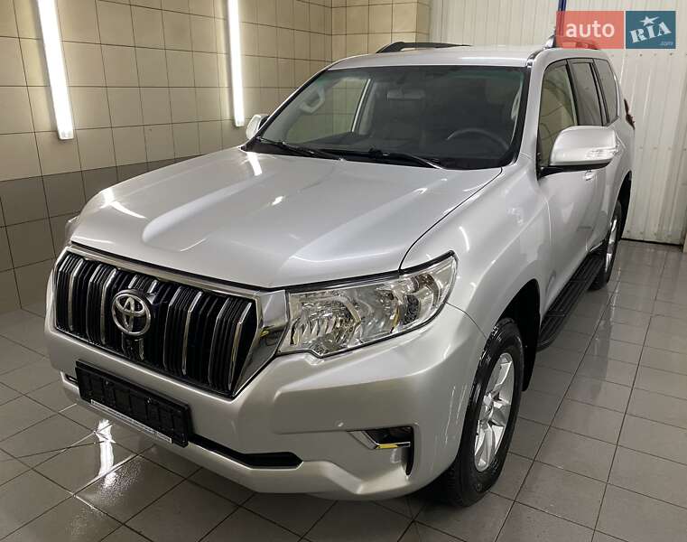 Внедорожник / Кроссовер Toyota Land Cruiser Prado 2018 в Умани