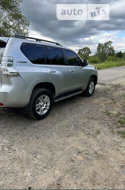 Внедорожник / Кроссовер Toyota Land Cruiser Prado 2012 в Мукачево