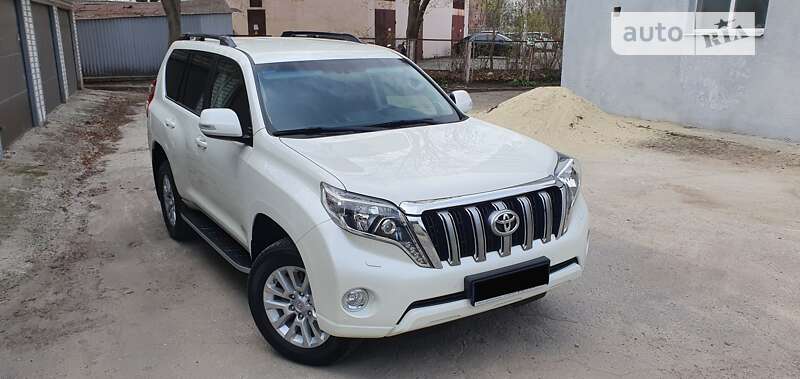 Позашляховик / Кросовер Toyota Land Cruiser Prado 2013 в Харкові