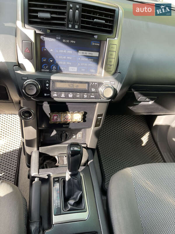 Внедорожник / Кроссовер Toyota Land Cruiser Prado 2013 в Виннице