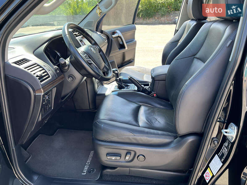 Внедорожник / Кроссовер Toyota Land Cruiser Prado 2018 в Виннице