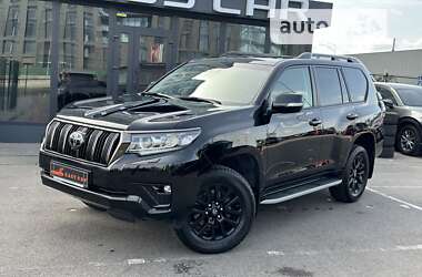 Внедорожник / Кроссовер Toyota Land Cruiser Prado 2021 в Киеве