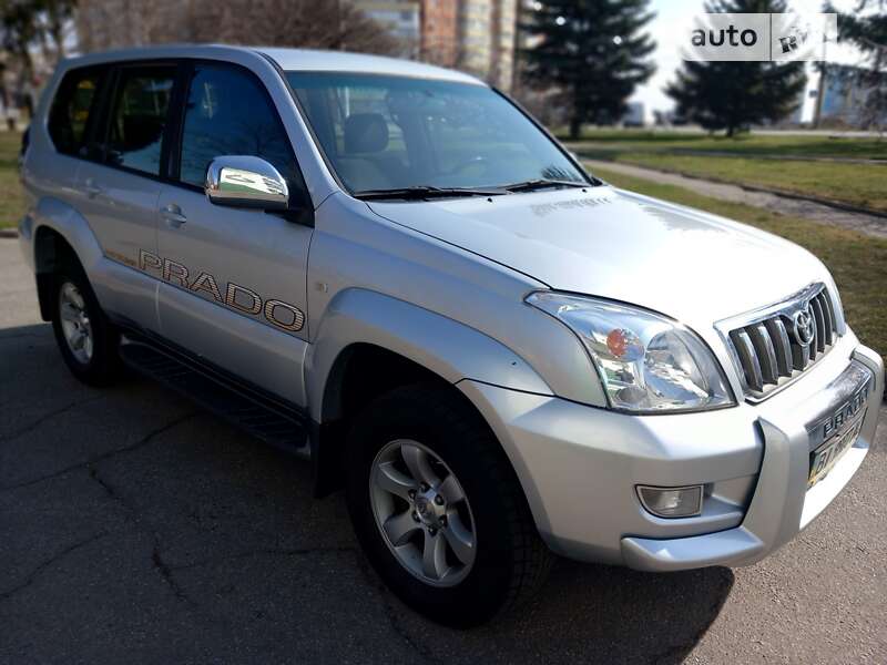 Внедорожник / Кроссовер Toyota Land Cruiser Prado 2005 в Полтаве