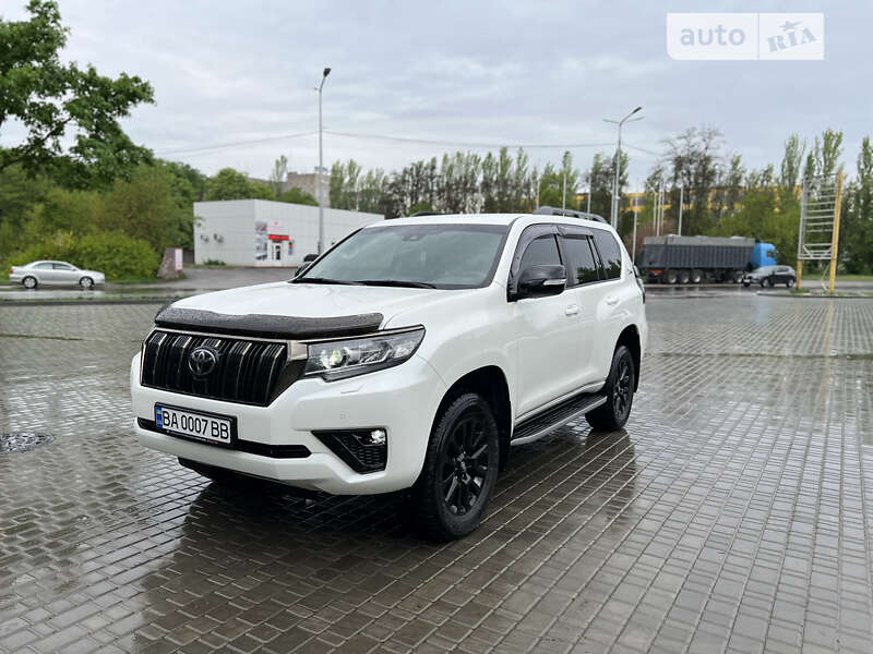 Внедорожник / Кроссовер Toyota Land Cruiser Prado 2022 в Кропивницком