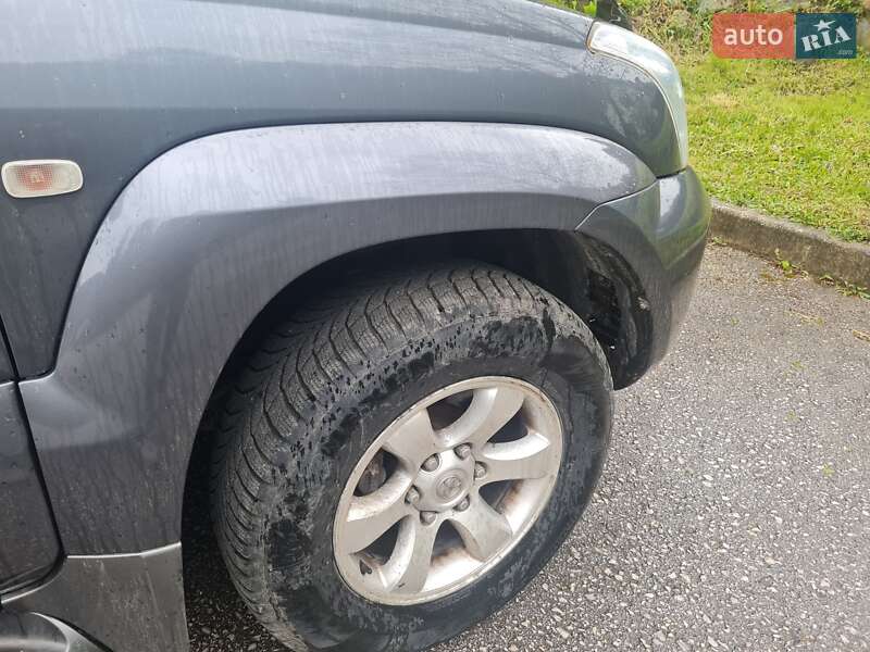 Внедорожник / Кроссовер Toyota Land Cruiser Prado 2005 в Кривом Роге фото 3 Внедорожник / Кроссовер Toyota Land Cruiser Prado 2005 в Кривом Роге